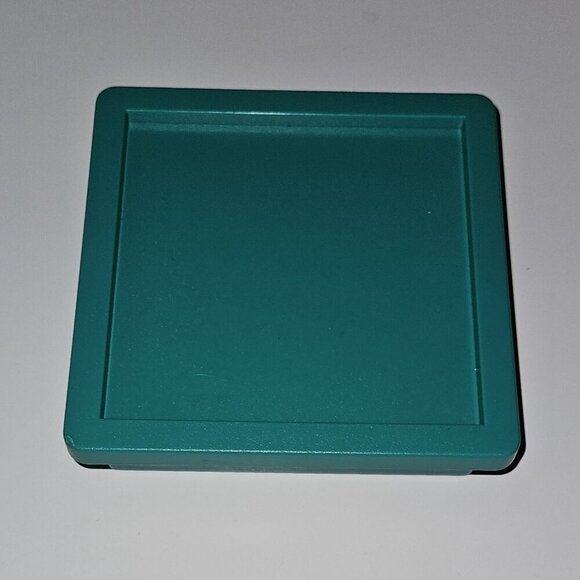 MISSING PIECE Shape by Shape Binary Arts Puzzle Game 60 Cards Travel Case AS IS - Picture 6 of 8